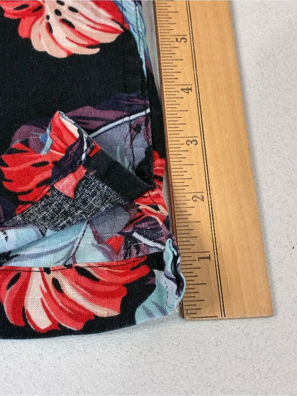 J Crew linen blend Hawaiian Shirt Men’s Large Floral Button Up Camp Resort